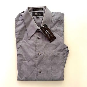 Men’s vintage Andrew Fezza button down long sleeve shirt never worn.